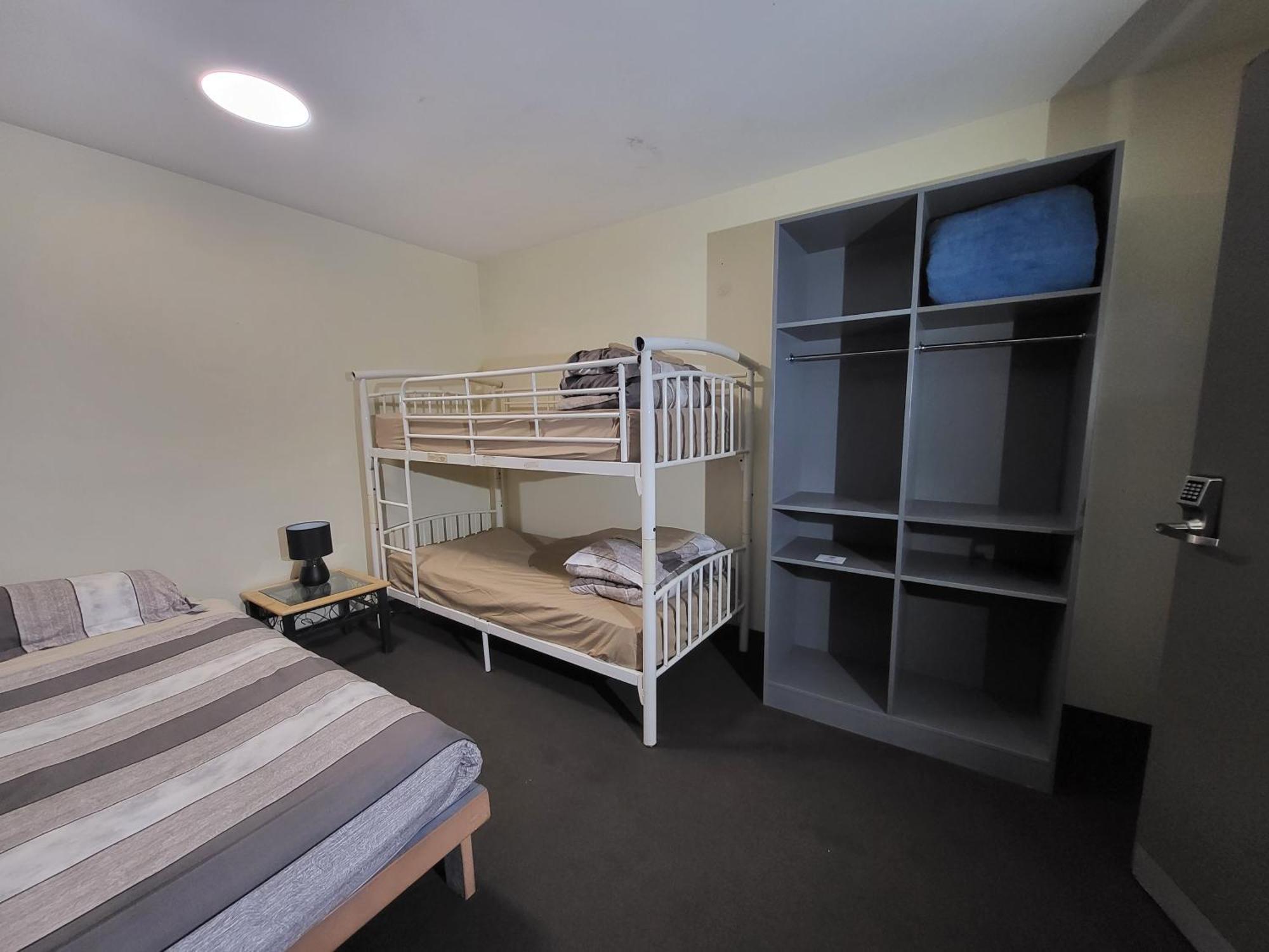 Swansea Backpacker Lodge Room photo